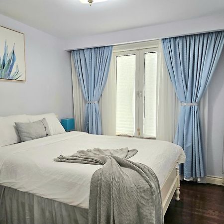 A Home Away Торонто Екстер'єр фото