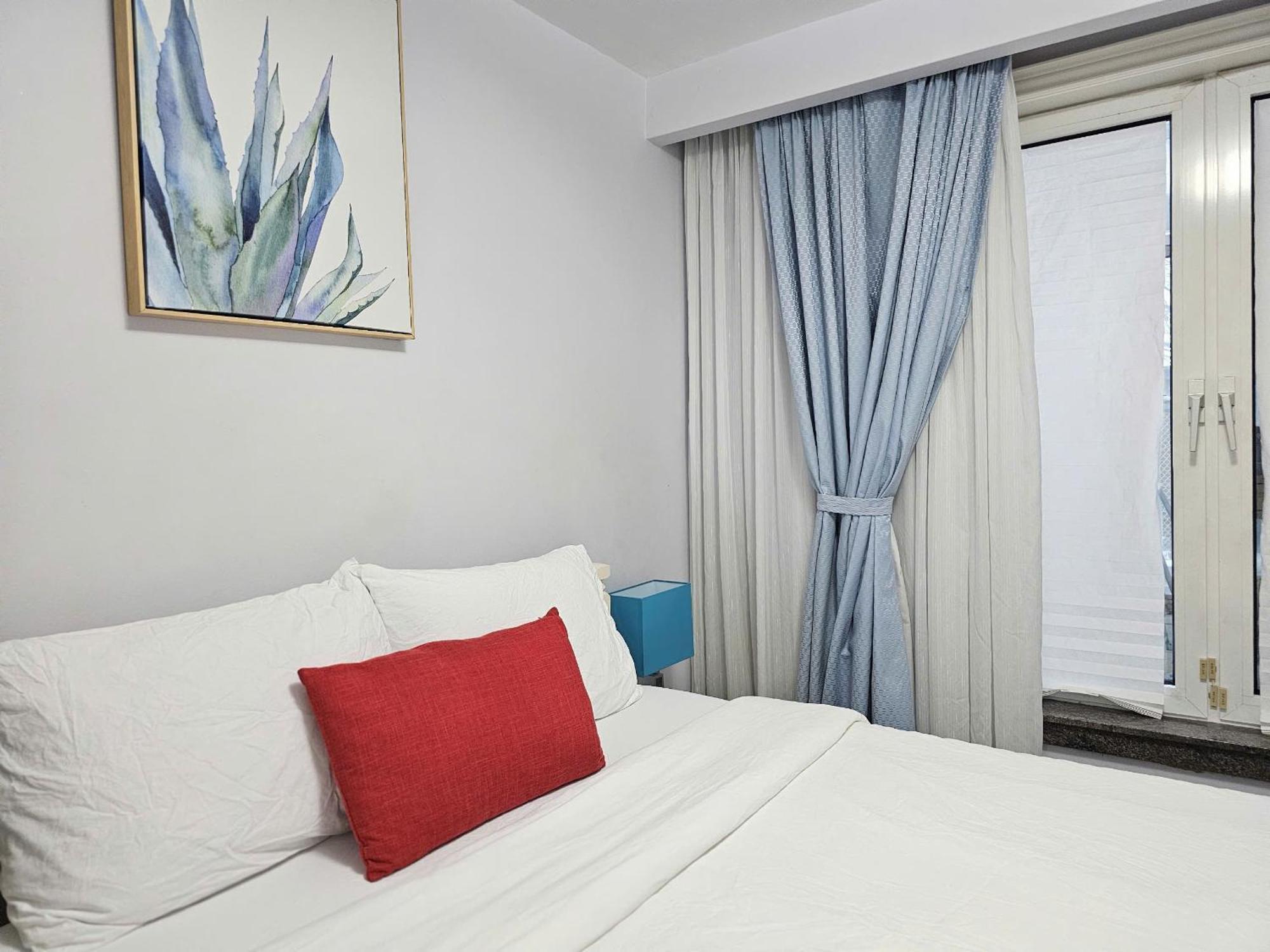 A Home Away Торонто Екстер'єр фото
